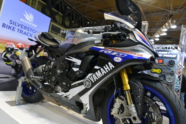 MCL18_Yamaha_Racing_29