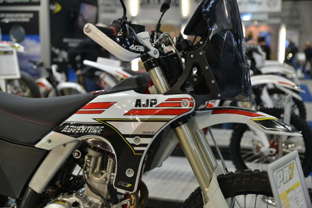 MCL19_AJP_4