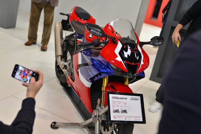MCL19_Honda_39