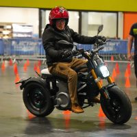 MCL24_Electric_15