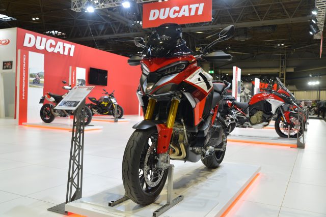 MCL21_Ducati_16