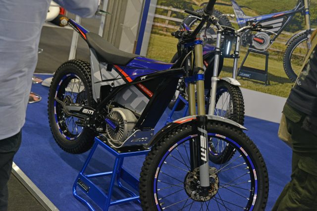 MCL21_EM_4