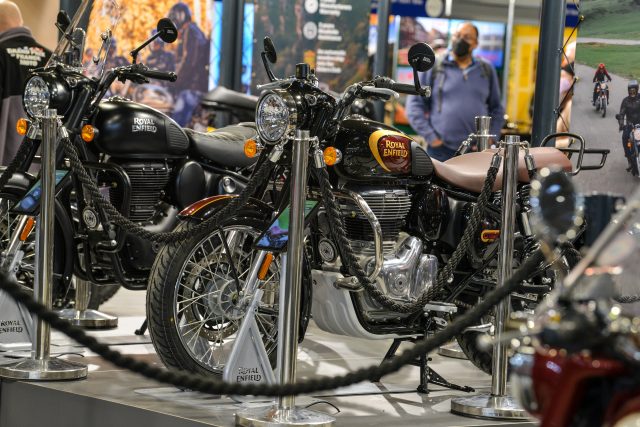 MCL21_Royal_Enfield_34