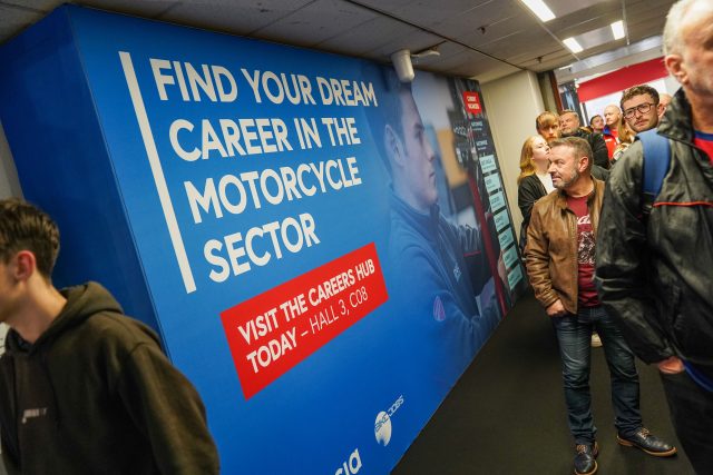 3_Motorcycle_Sector_12