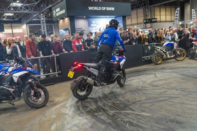 BMW_Make_Life_A_Ride_15