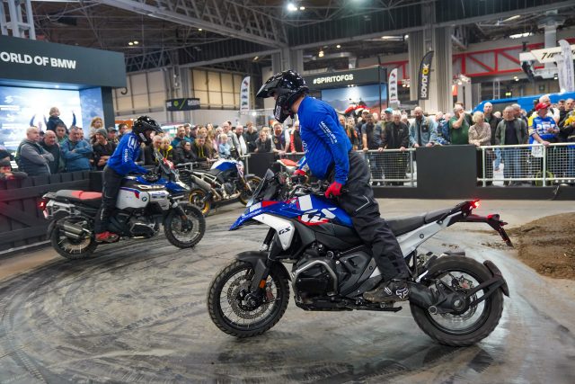 BMW_Make_Life_A_Ride_18