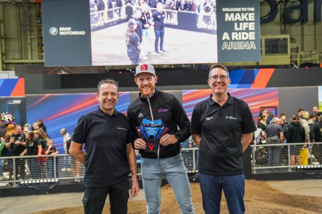 BMW_Make_Life_A_Ride_31