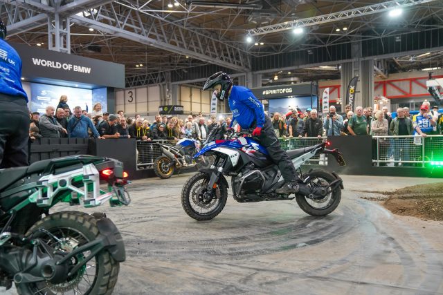 BMW_Make_Life_A_Ride_9