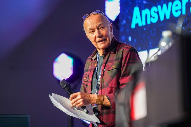 Black_Horse_Big_Quiz_17