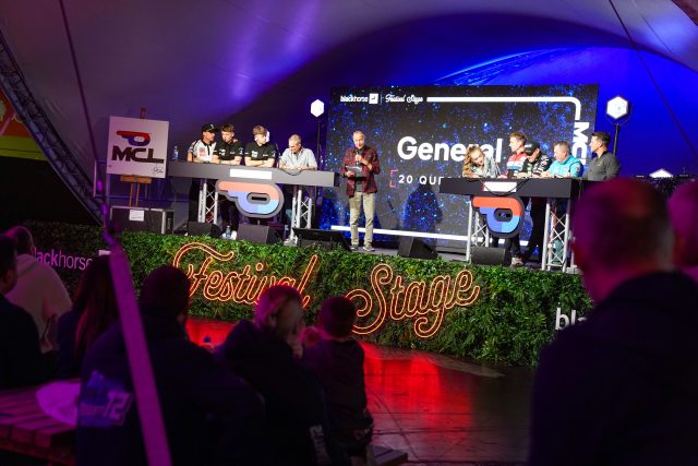 Black_Horse_Big_Quiz_3