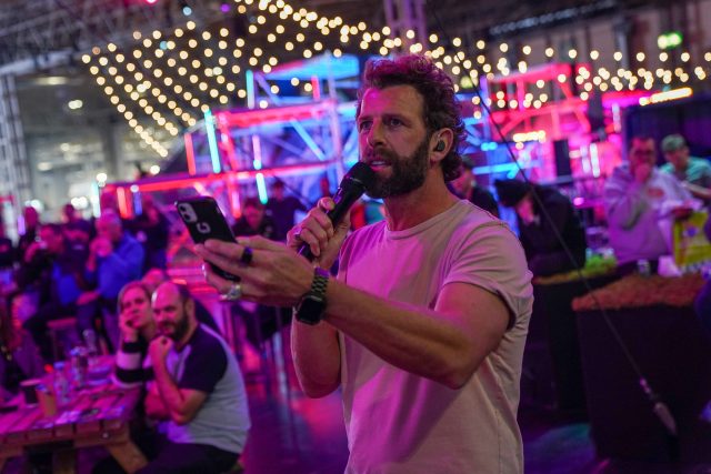 Black_Horse_Big_Quiz_37