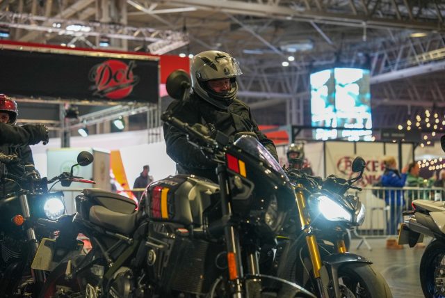 Elite_Test_Ride_Zone_120