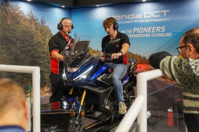 Honda_rolling_Road_21