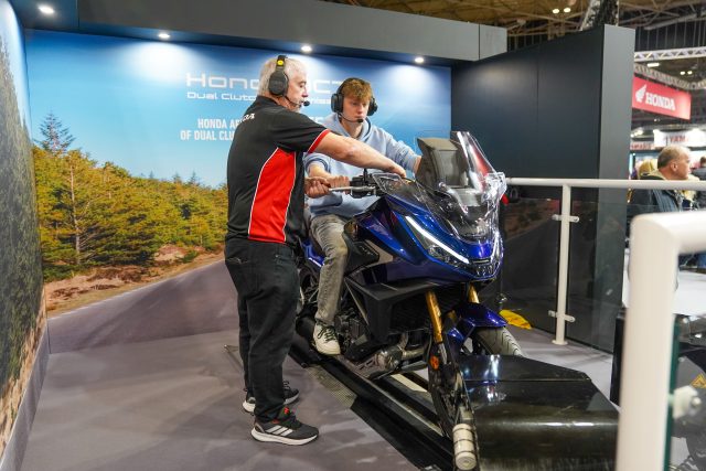 Honda_rolling_Road_26