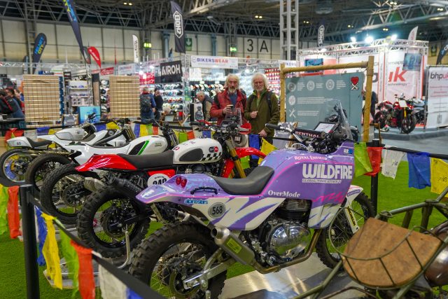 MCL25_Royal_Enfield-011