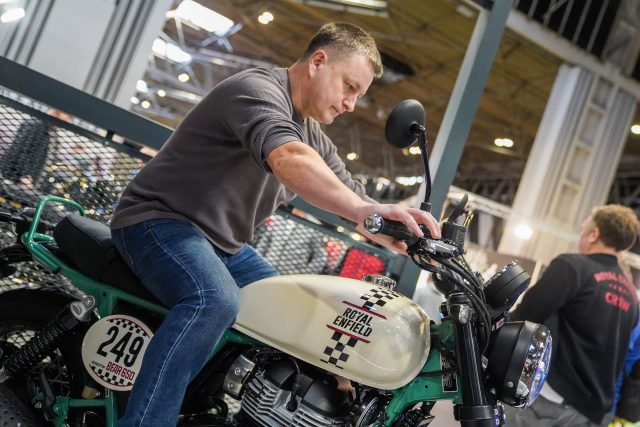 MCL25_Royal_Enfield-024