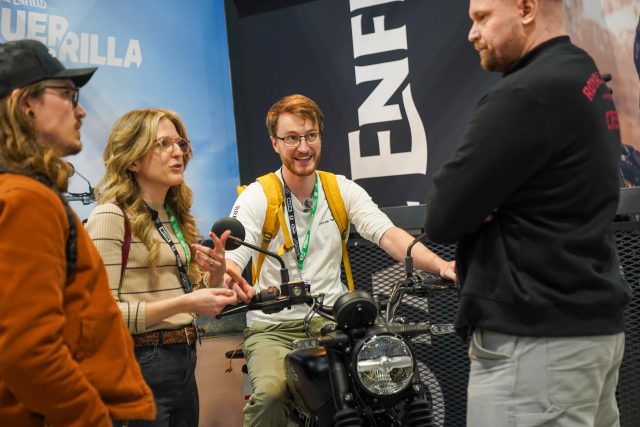 MCL25_Royal_Enfield-045