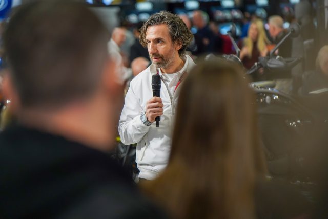 MCL25_Royal_Enfield-100