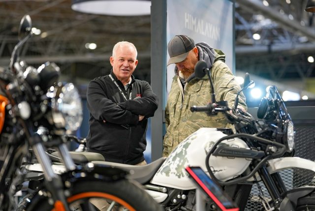 MCL25_Royal_Enfield-115