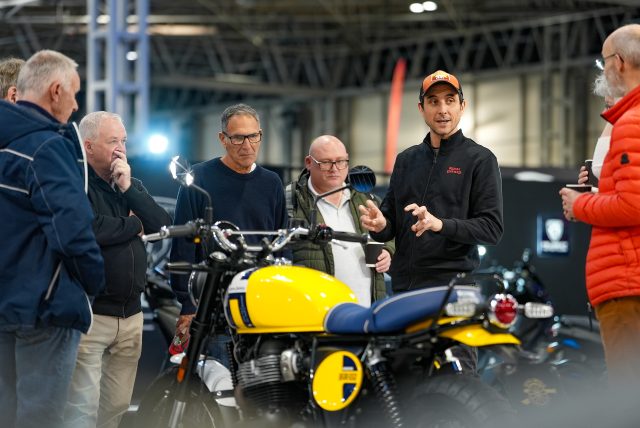 MCL25_Royal_Enfield-122