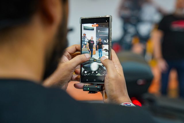 MCL25_Ultraviolet-17