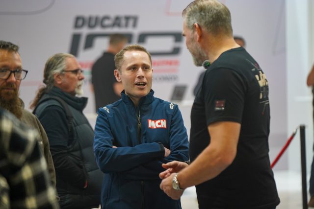 MCL25_Ultraviolet-46