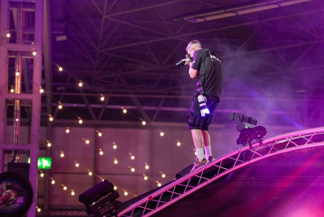 Media_Team_Working_14