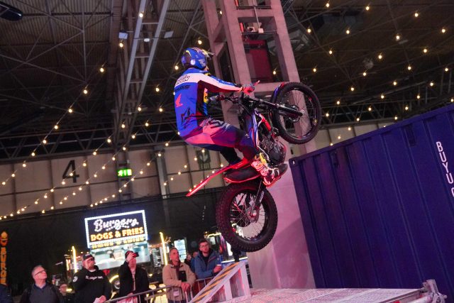 Moto_action_Show-118