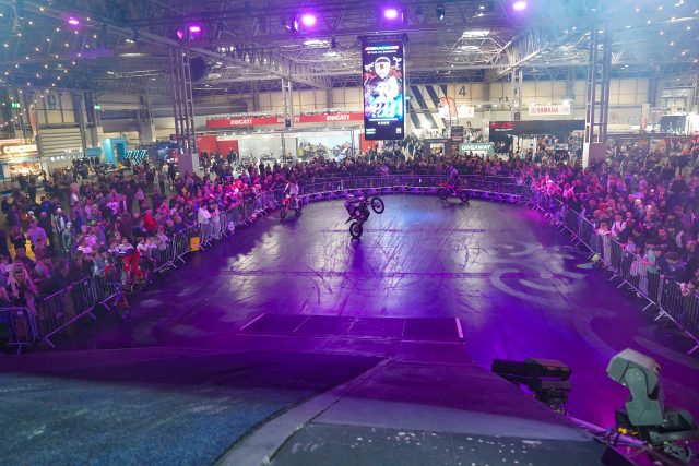 Moto_action_Show-195