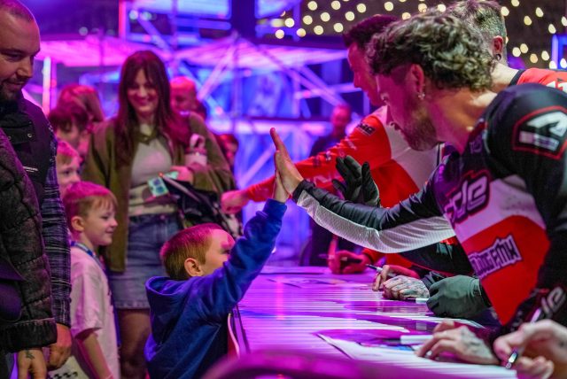 Moto_action_Show-215