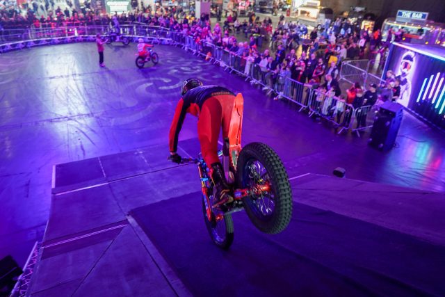 Moto_action_Show-225