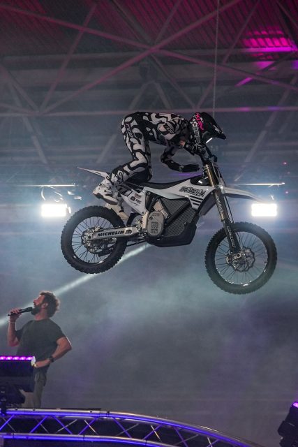 Moto_action_Show-99
