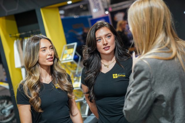 Surron_Love_Island-01