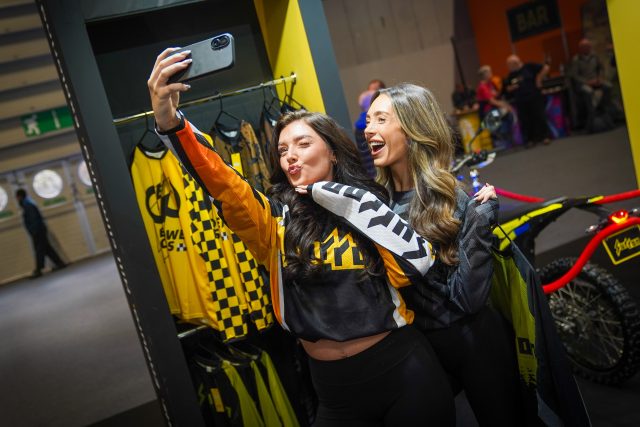 Surron_Love_Island-47