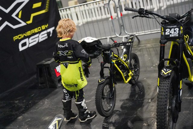 Triumph_TXP_Display_15