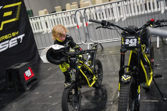 Triumph_TXP_Display_16