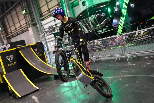 Triumph_TXP_Display_17