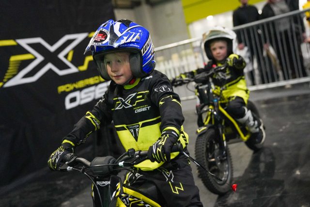 Triumph_TXP_Display_28