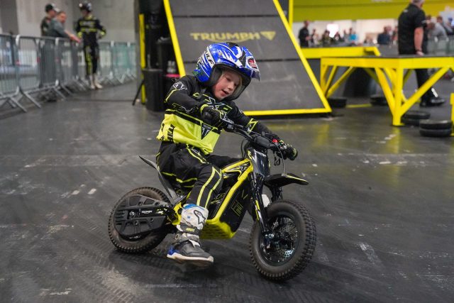 Triumph_TXP_Display_34