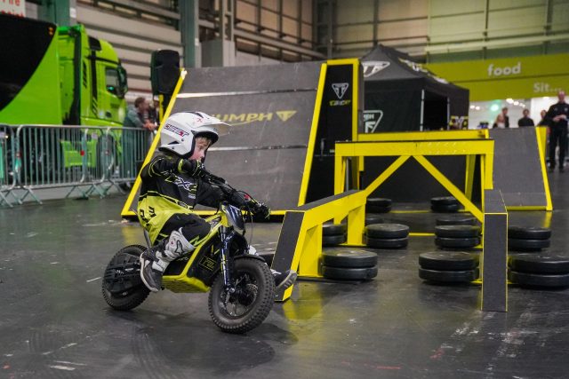 Triumph_TXP_Display_40