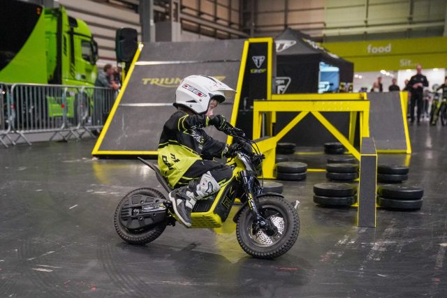 Triumph_TXP_Display_41