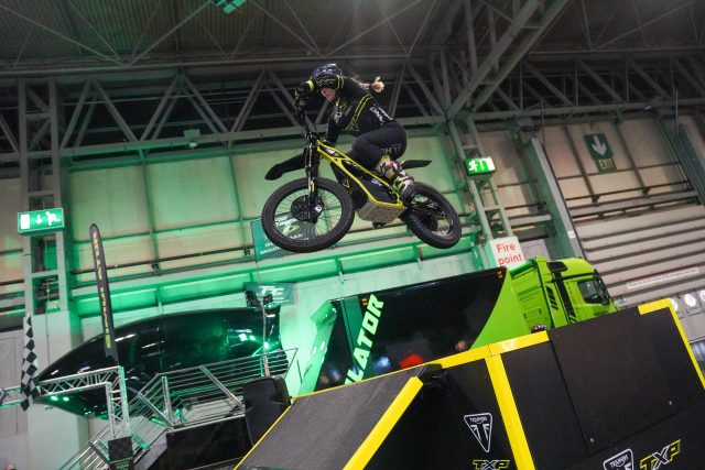 Triumph_TXP_Display_55