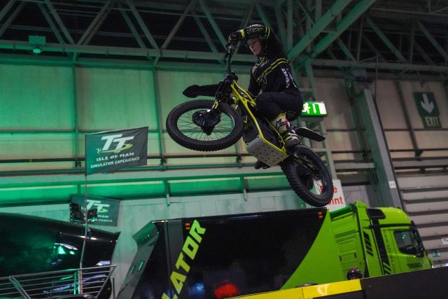 Triumph_TXP_Display_57