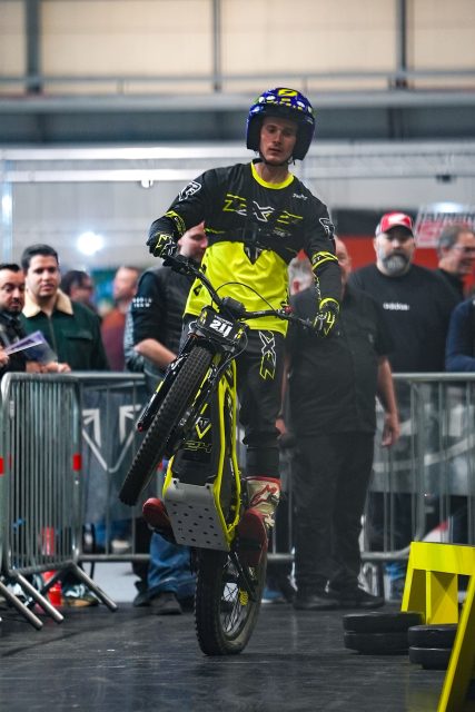 Triumph_TXP_Display_68