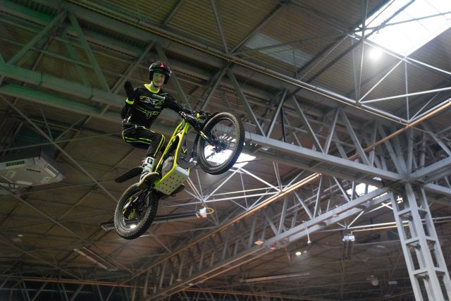 Triumph_TXP_Display_8