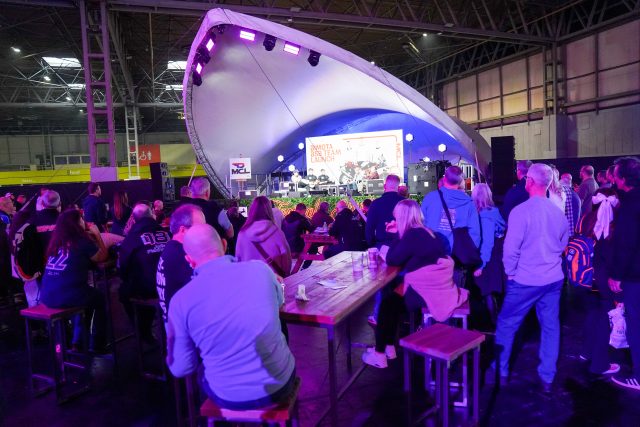 Whit_Burnicle_GSX-R_40th_-11