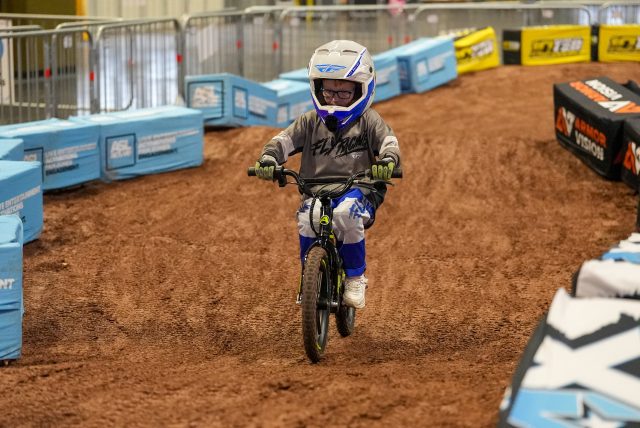 Youth_Electric_MotoX_10