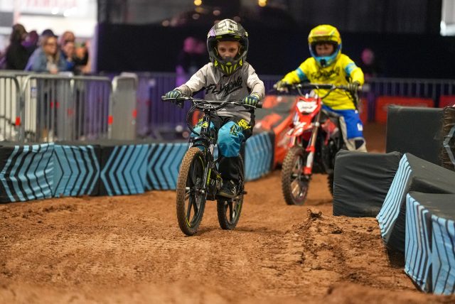 Youth_Electric_MotoX_18