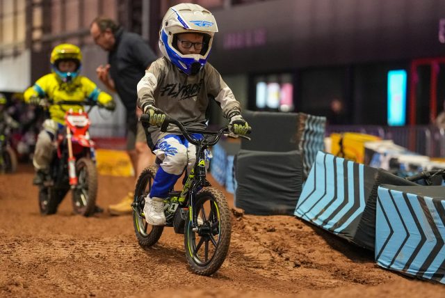 Youth_Electric_MotoX_3