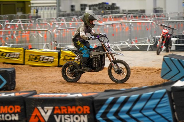 Youth_Electric_MotoX_44